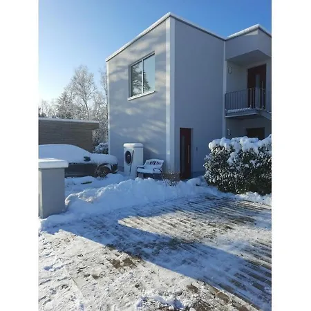 بيت للعطل 1-bedroom *